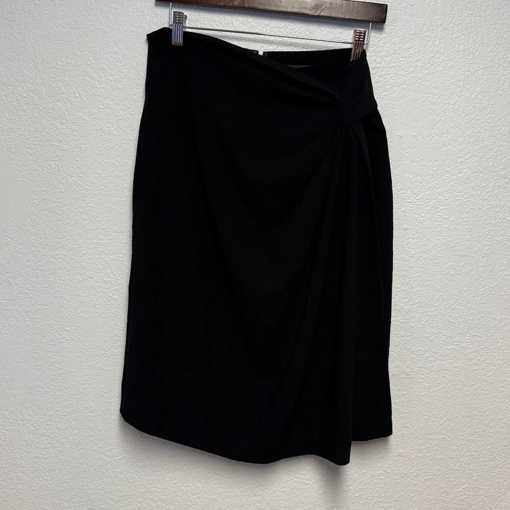St John Women’s Santana Skirt size 8